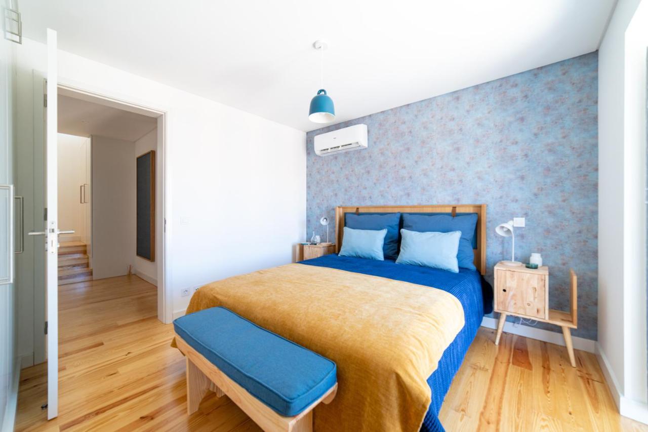 Blue By The River 4 - Unique Penthouse Duplex With A View Lisbon